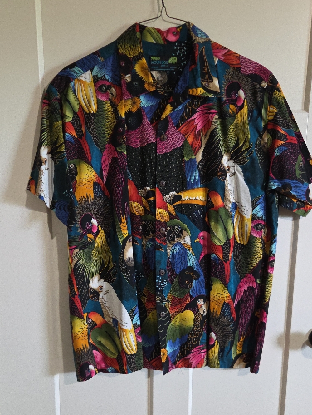 Men's Short-Sleeve Parrot Print Button-Down Shirt - Multi